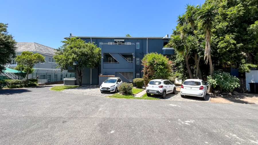 1 Bedroom Property for Sale in Rondebosch Western Cape